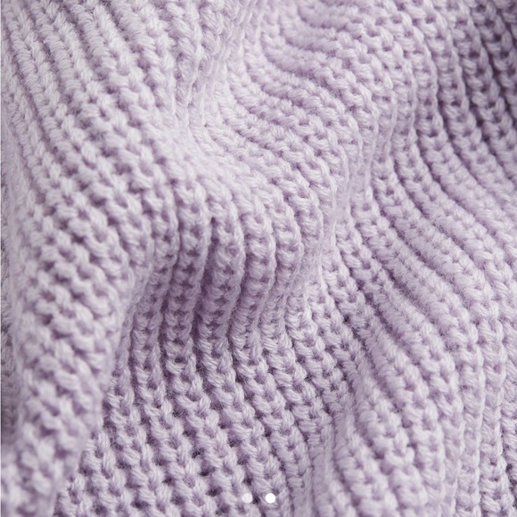 H&M Divided lavender knit sweater vest - Picture 3 of 4